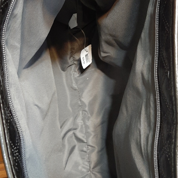 NWT Bath & Body Works Silver Tote - Picture 5 of 5